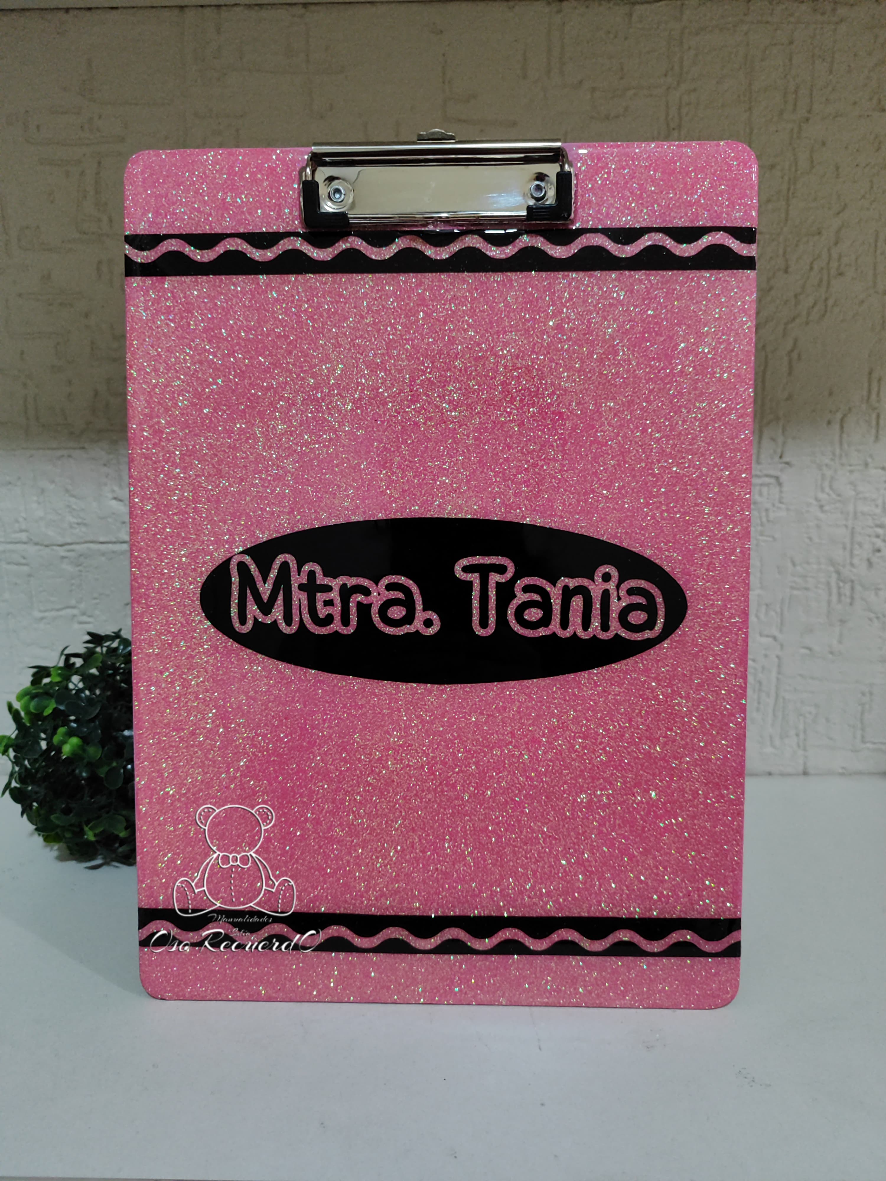 Kit Mtra. Tania