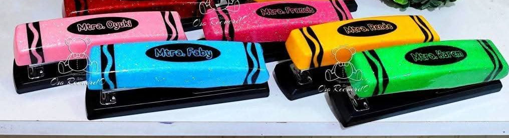 Grapadora 🖍️✏️🌈🍎 1 pieza