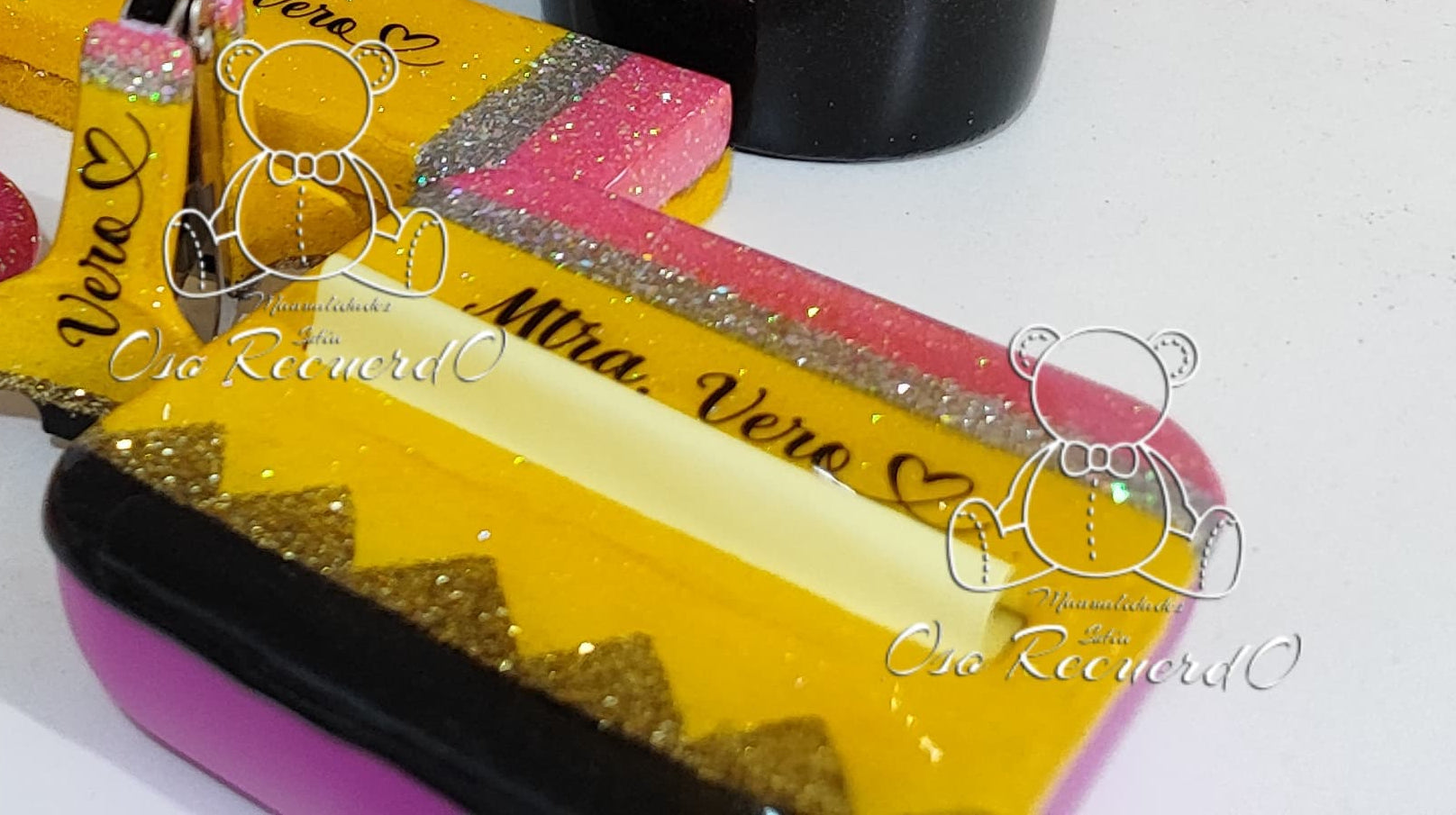 Despachador de post it 1 pieza 🍎🌈🖍️✏️